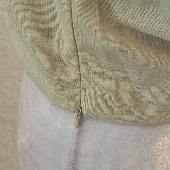 Gilli Size M Linen Blend Strapless Smocked Top Cream Coastal Contemporary NWT - Picture 4 of 11